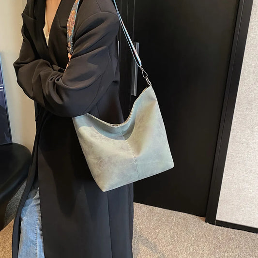 207aca8e264c4896b1931ced9d3c6a10-Max-Origin