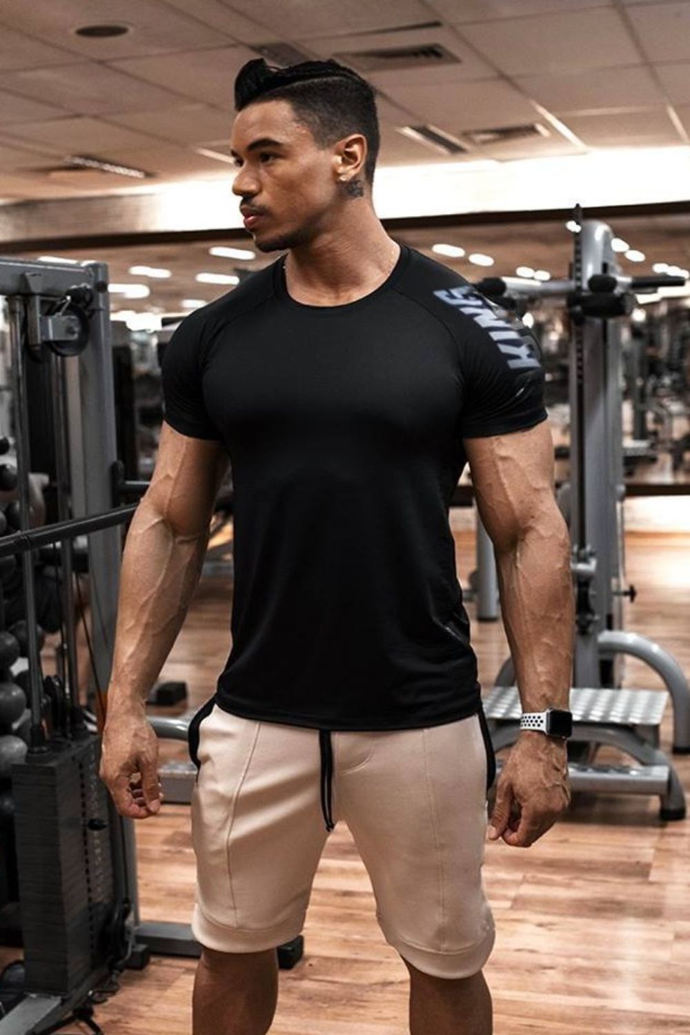 b43cfc4e-3e60-4023-b770-8410f4501807-Max