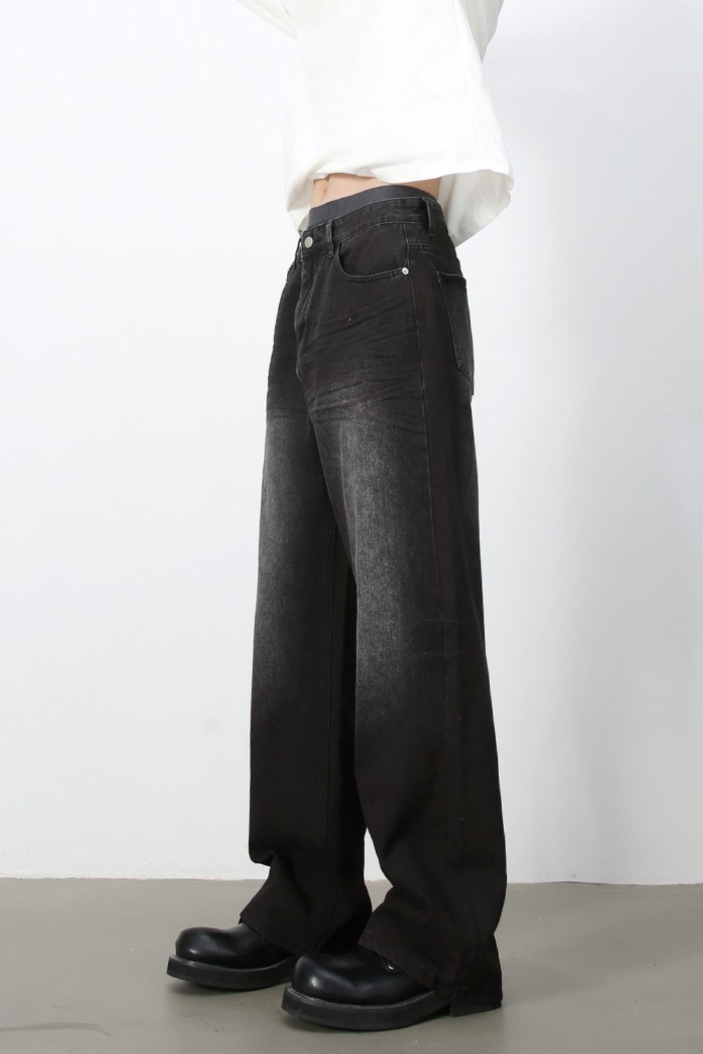 d9016404-e0e1-4435-a990-9d2ec3b0c173-Max