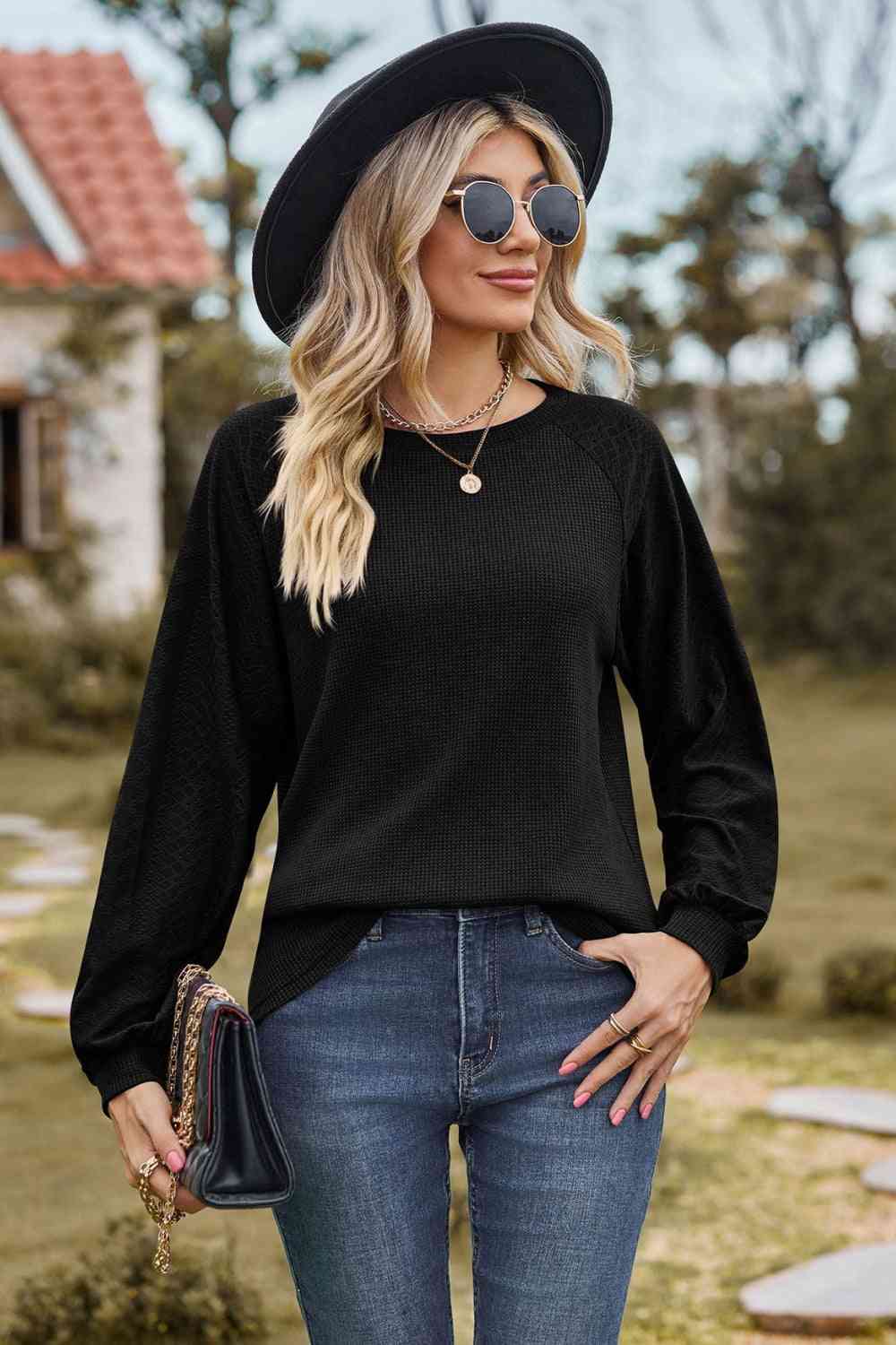 Round Neck Raglan Sleeve Sweatshirt