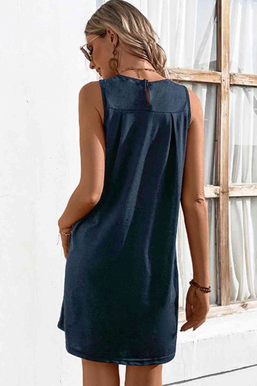 Round Neck Sleeveless Mini Dress